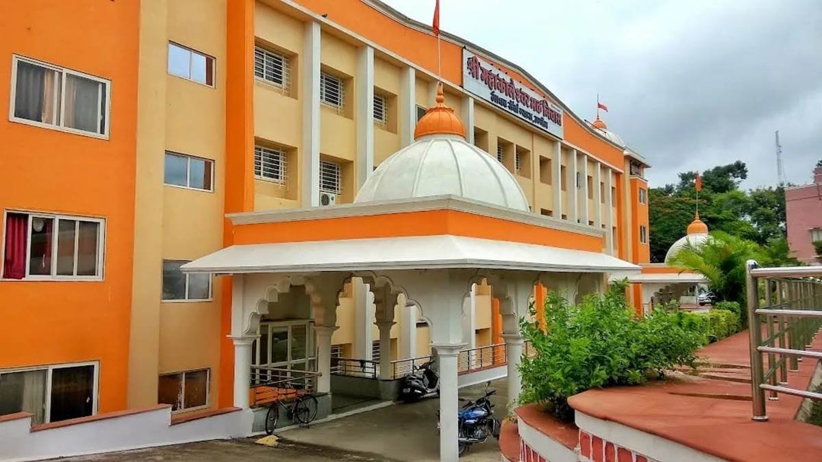 Ujjain Room Booking Near Mahakaleshwar Temple: A Complete Guide for Pilgrims